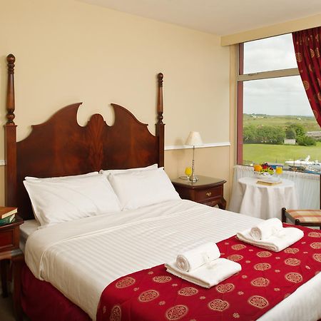 Logues Liscannor Hotel Bagian luar foto