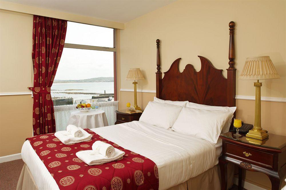 Logues Liscannor Hotel Bagian luar foto
