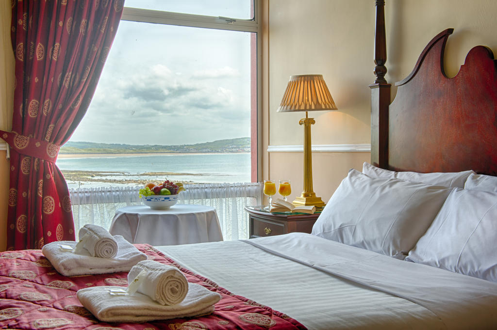Logues Liscannor Hotel Bagian luar foto