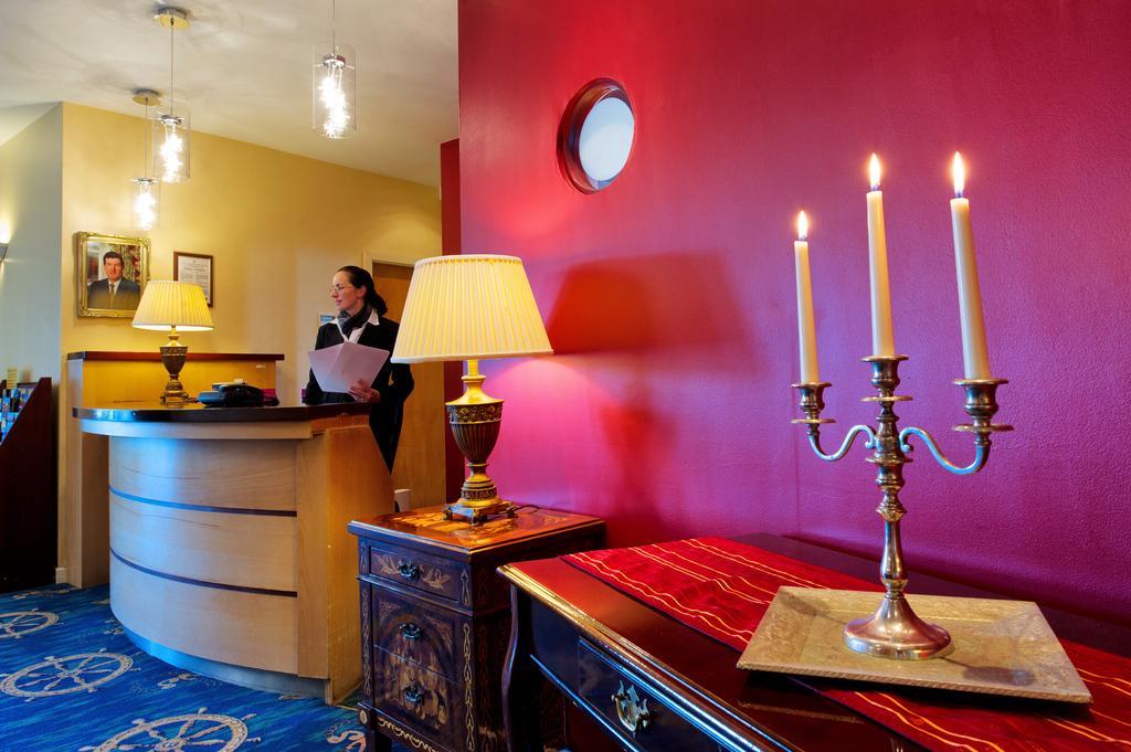 Logues Liscannor Hotel Bagian luar foto